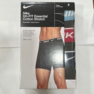 Nike Dri-Fit Essential cotton stretch size small 3 pack !